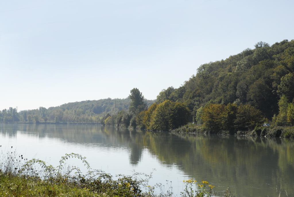 Отель La Source Porcieu-Amblagnieu Экстерьер фото